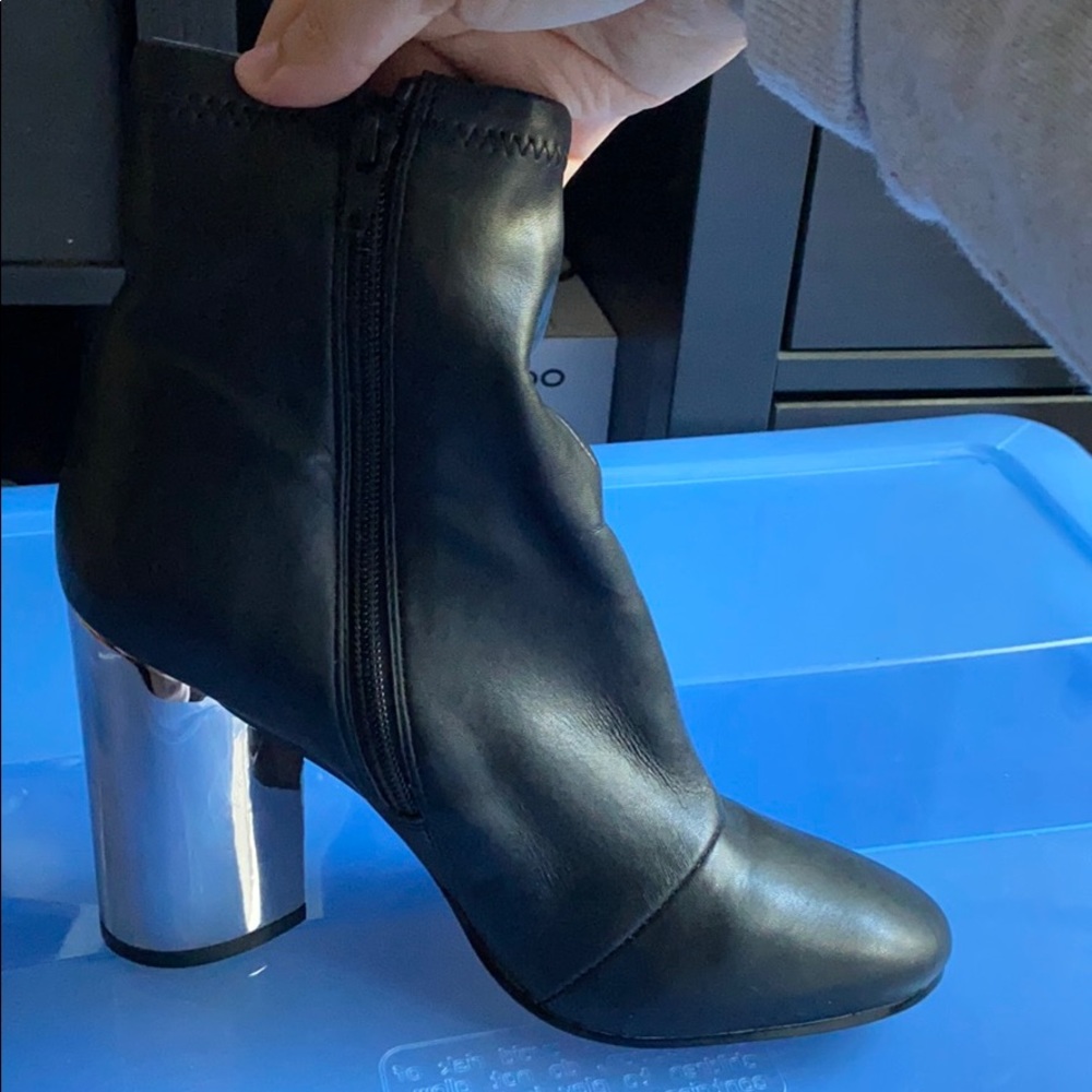 ALDO booties - Picture 2 of 3